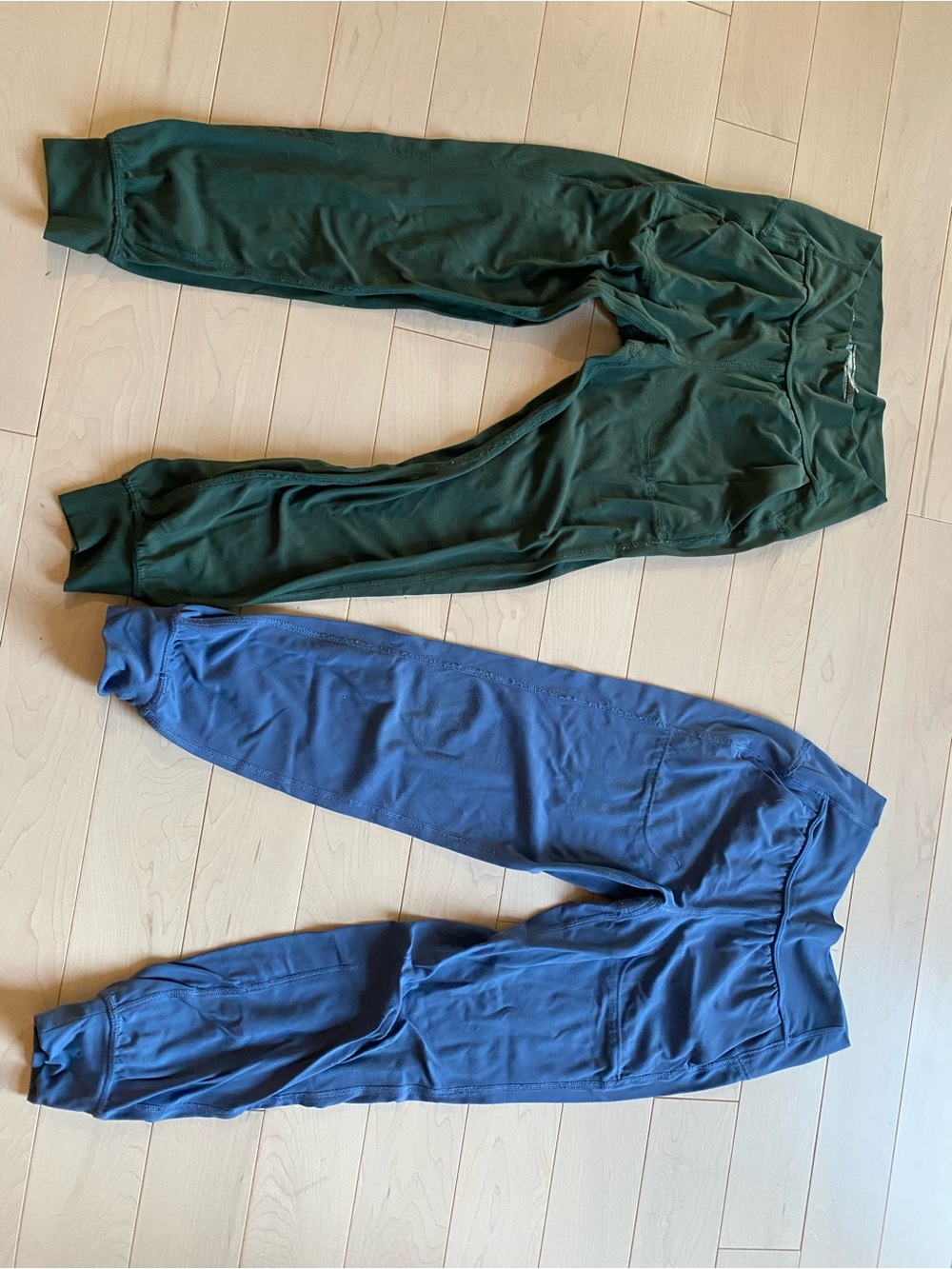 Target All in Motion High-Rise Leggings in Teal Green